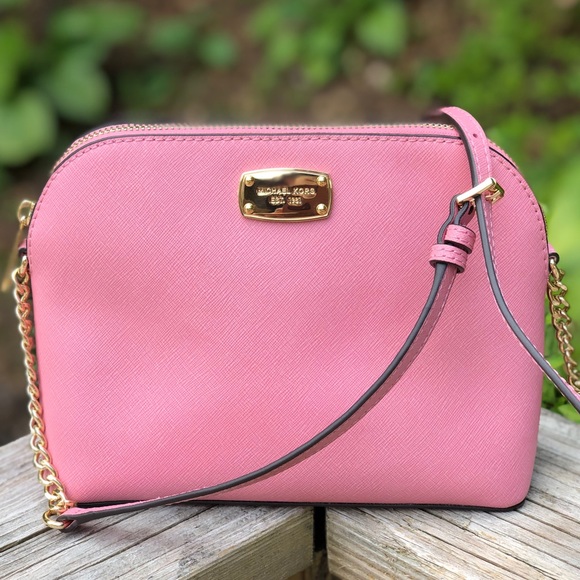 Michael Kors Handbags - 🏷 Michael Kors LG Leather Dome Cindy Crossbody